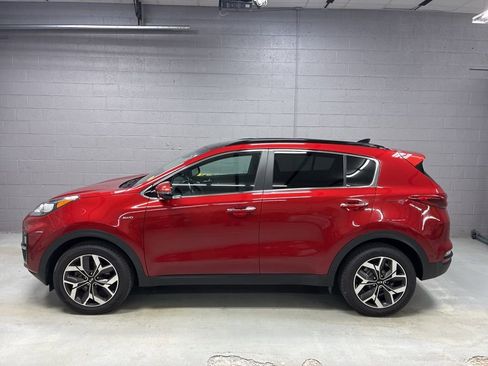 Used 2022 Kia Sportage EX image 33