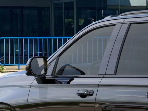 New 2026 Chevrolet Suburban RST w/ RST Capability Package image 12