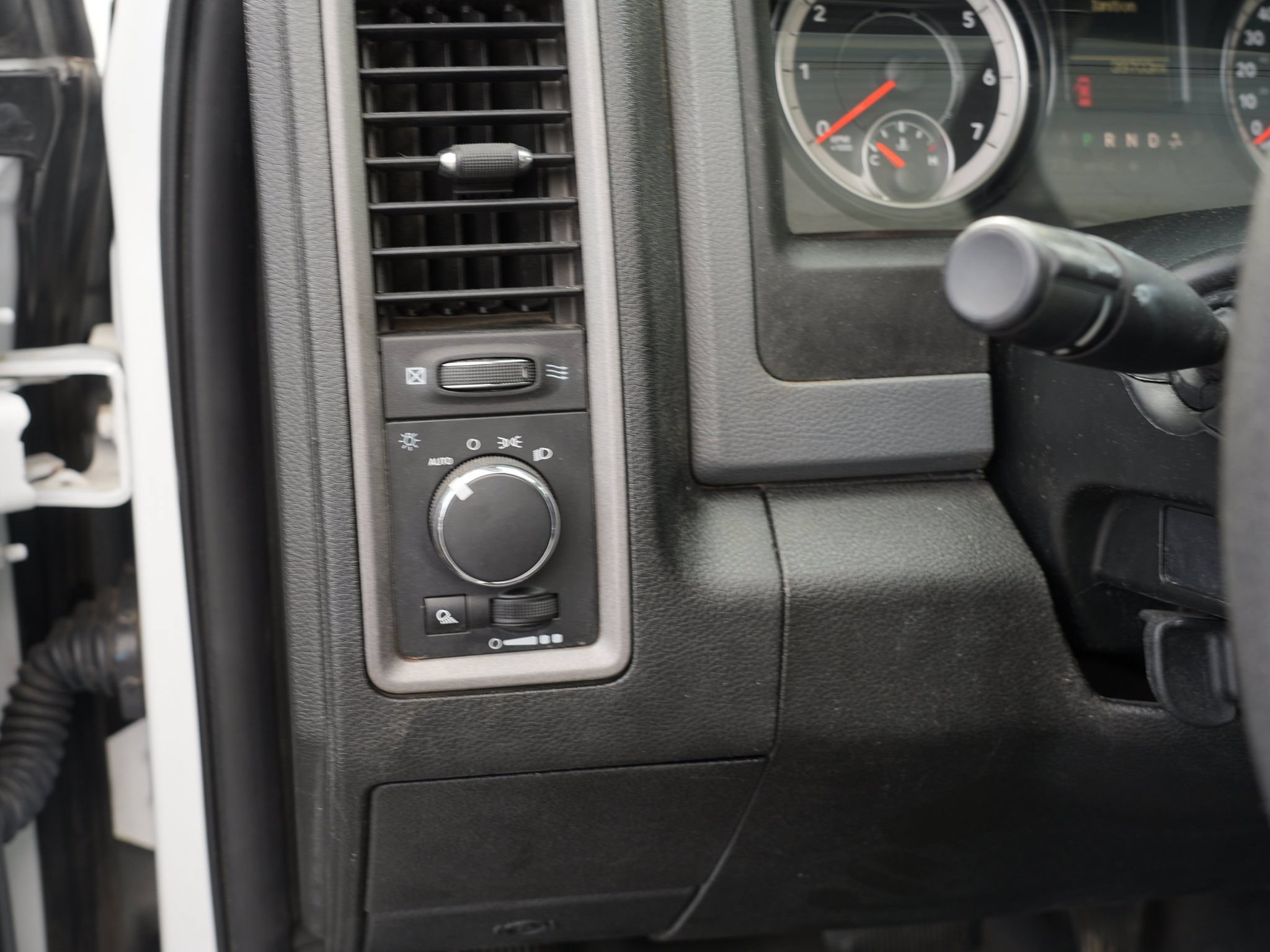 Used 2019 RAM 1500 Tradesman w/ Popular Equipment Group RWD image 18