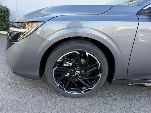 New 2026 Nissan Sentra SR w/ SR Premium Package image 11