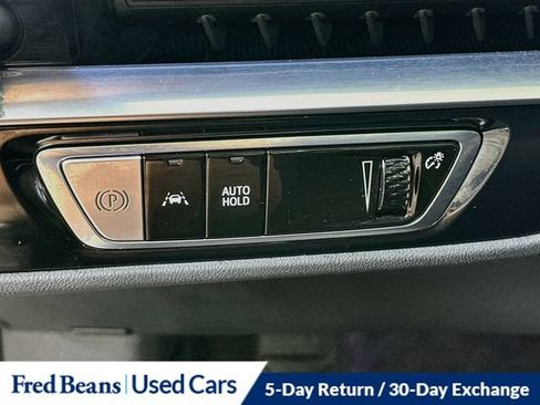 Used 2024 Cadillac Lyriq Luxury AWD/4WD image 15