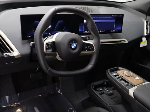 New 2026 BMW iX xDrive60 w/ Executive Package image 6