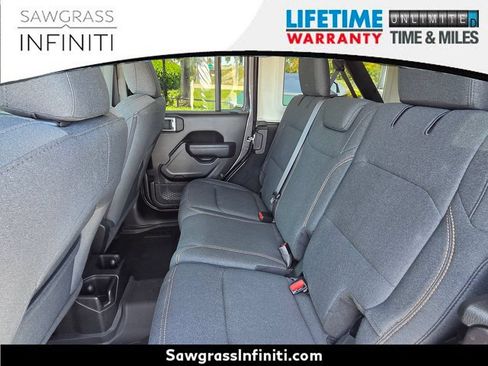 Used 2026 Jeep Wrangler Unlimited Sport AWD/4WD image 18