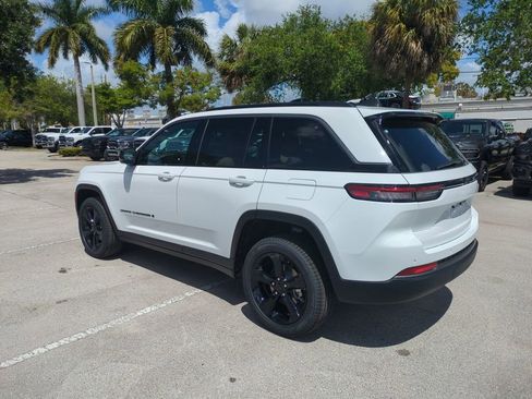 New 2026 Jeep Grand Cherokee Limited image 7