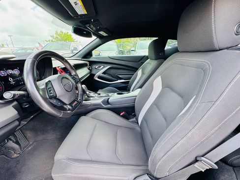 Used 2019 Chevrolet Camaro SS image 12