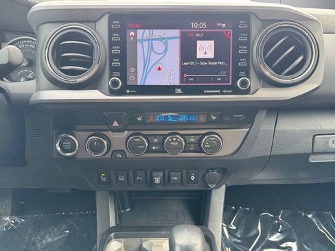 Certified 2021 Toyota Tacoma TRD Sport w/ TRD Premium Sport Package AWD/4WD image 15