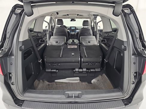 Certified 2023 Honda Odyssey Touring image 18