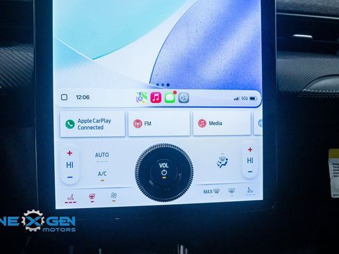 Used 2024 Ford Mustang Mach-E Premium image 19