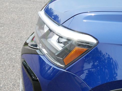 Certified 2024 Volkswagen Taos SE AWD/4WD image 15