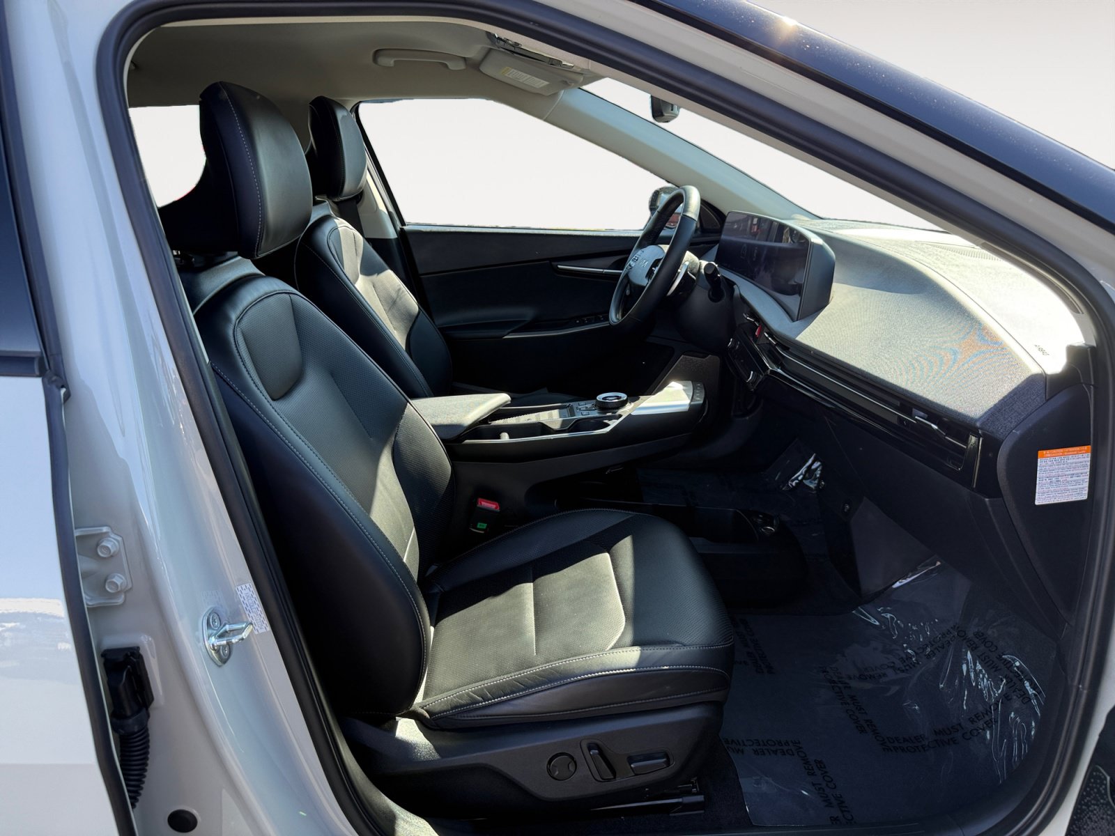 Used 2023 Kia EV6 Wind w/ Wind Technology Package AWD/4WD image 19
