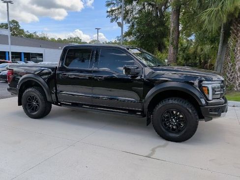 Certified 2025 Ford F150 Raptor AWD/4WD image 3