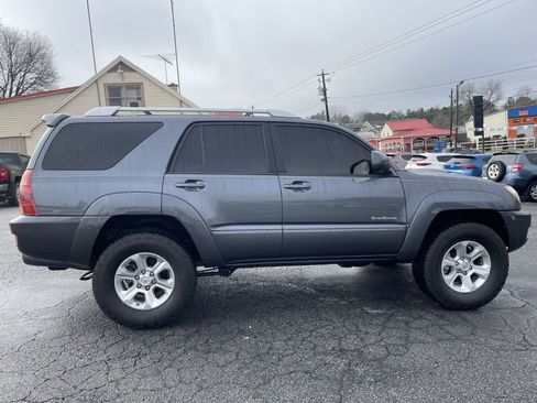 Used 2005 Toyota 4Runner SR5 image 7