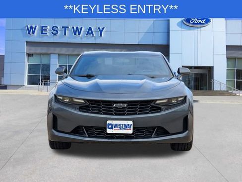 Used 2020 Chevrolet Camaro LT image 7