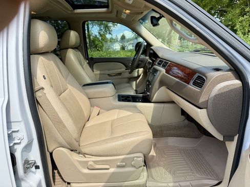 Used 2012 GMC Yukon SLT w/ Texas Edition RWD image 21