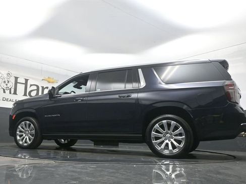 Certified 2023 Chevrolet Suburban Premier w/ Advanced Technology Package image 56