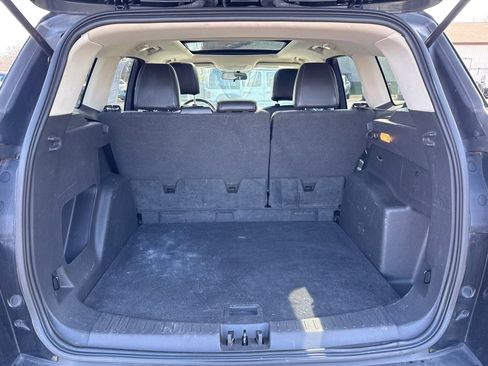 Used 2017 Ford Escape SE w/ Equipment Group 201A AWD/4WD image 15