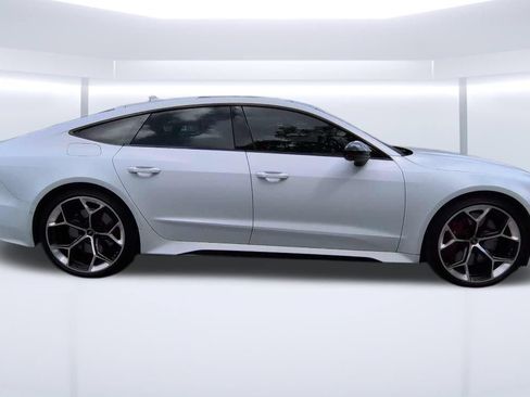 Used 2024 Audi RS 7 Performance AWD/4WD image 35