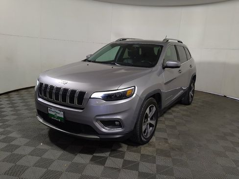 Used 2019 Jeep Cherokee Limited FWD image 15