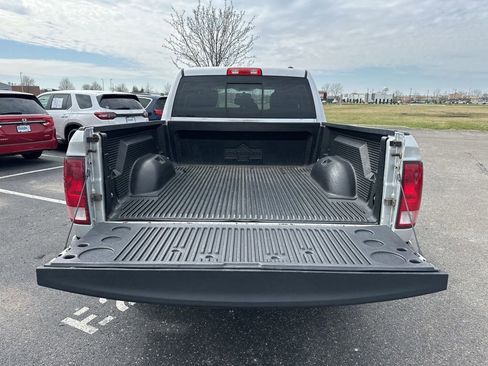 Used 2012 RAM 1500 Classic SLT image 11