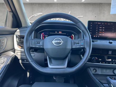 New 2026 Nissan Rogue Platinum AWD/4WD image 22