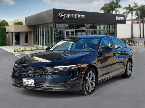 Used 2023 Honda Accord LX image 7