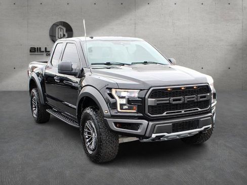Used 2019 Ford F150 Raptor image 3