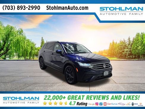 Used 2022 Volkswagen Tiguan SE w/ Panoramic Sunroof Package image 1
