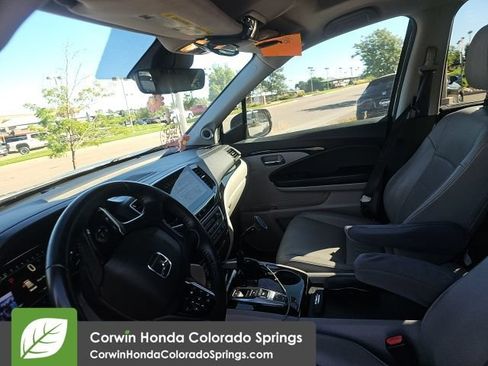 Used 2019 Honda Pilot Touring image 13
