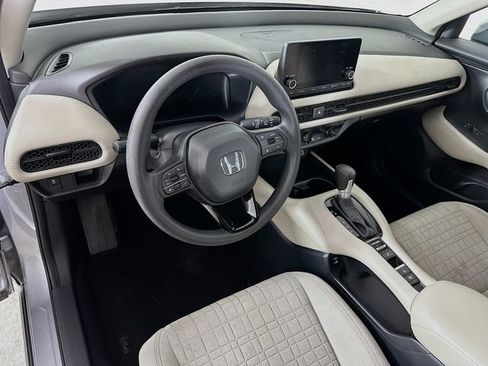 Certified 2024 Honda HR-V LX image 18