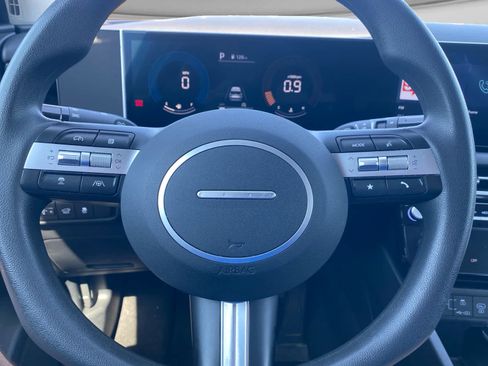 Used 2025 Hyundai Tucson SEL AWD/4WD image 13