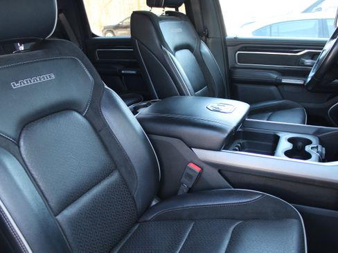 Used 2022 RAM 1500 Laramie w/ Sport Appearance Package image 19