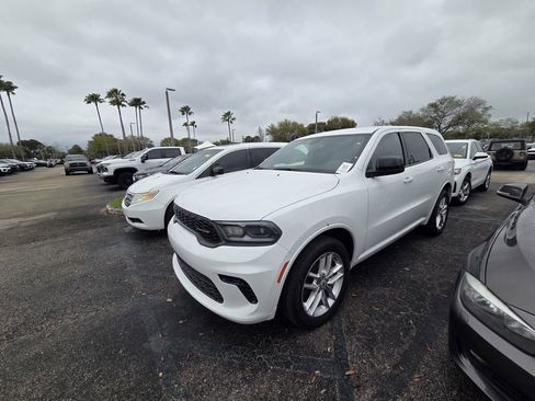 Used 2025 Dodge Durango GT image 3