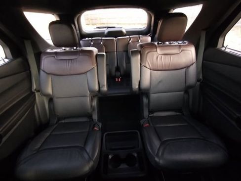 Used 2021 Ford Explorer Platinum w/ Equipment Group 601A image 60