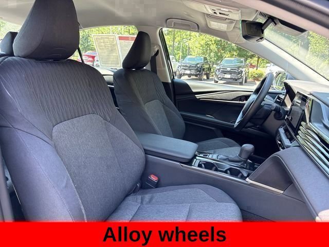 Used 2026 Toyota Camry LE FWD image 73