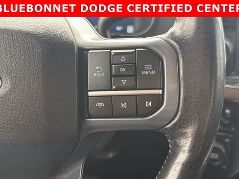 Used 2024 Ford F250 Lariat w/ Lariat Ultimate Package AWD/4WD image 28