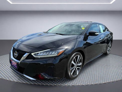 Used 2023 Nissan Maxima SL FWD image 2