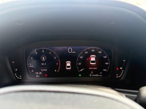 Used 2025 Honda Accord SE image 32