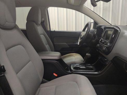 Used 2019 Chevrolet Colorado W/T w/ WT Convenience Package RWD image 21