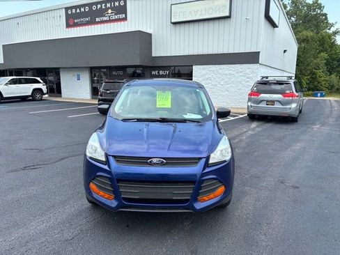 Used 2016 Ford Escape S FWD image 8