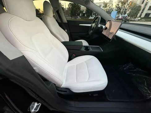Used 2023 Tesla Model 3 Standard Range RWD image 14