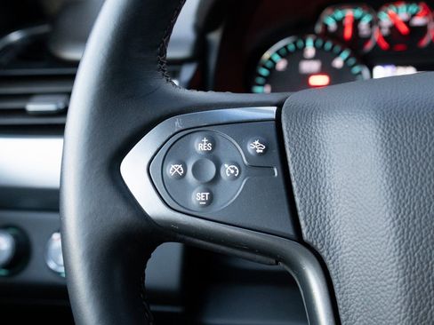 Used 2019 Chevrolet Tahoe LT image 6