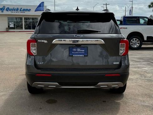 Certified 2020 Ford Explorer XLT w/ Equipment Group 202A RWD image 4