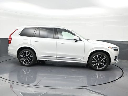 Used 2025 Volvo XC90 B5 Plus w/ Protection Package Premier AWD/4WD image 7
