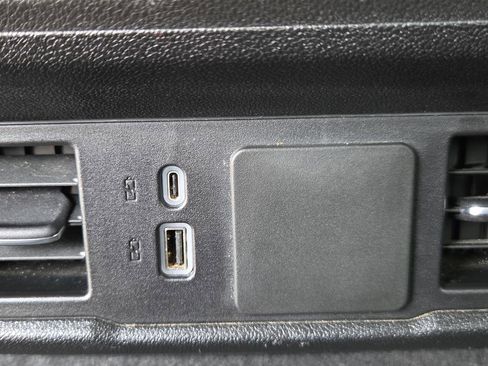 Used 2024 Chevrolet Silverado 2500 Custom w/ Custom Value Package image 26