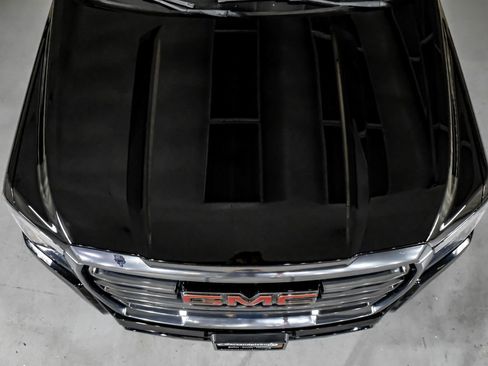 Used 2021 GMC Yukon XL AT4 w/ Rear Media and Nav Package image 42