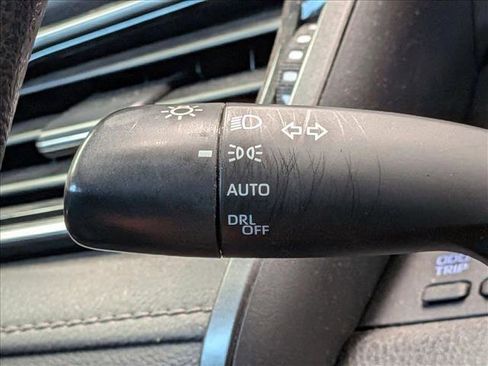 Used 2021 Toyota Camry LE FWD image 11