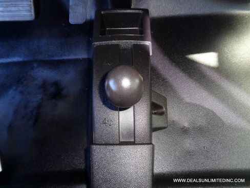 Used 2018 Chevrolet Silverado 3500 W/T w/ WT Fleet Convenience Package image 13