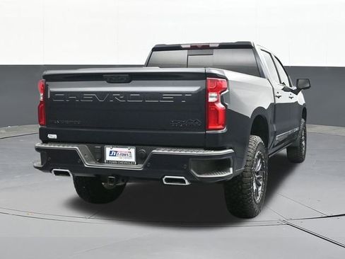 Used 2023 Chevrolet Silverado 1500 High Country w/ LPO, Dark Essentials Package AWD/4WD image 13