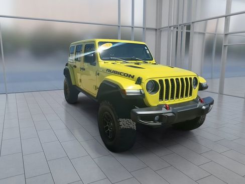 Used 2023 Jeep Wrangler Unlimited Rubicon w/ Xtreme Recon 35" Tire Package AWD/4WD image 8