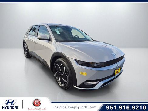 Used 2022 Hyundai Ioniq 5 SE w/ Cargo Package image 1